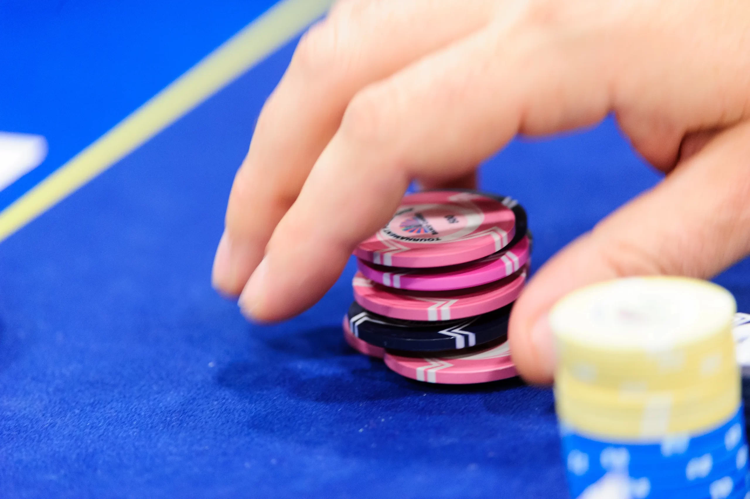 Bet Size Trong Poker Vegas79